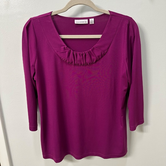 SUSAN GRAVER Solid Dark Pink / Purple Liquid Knit 3/4 Sleeve Top, Small, GUC - Picture 3 of 10